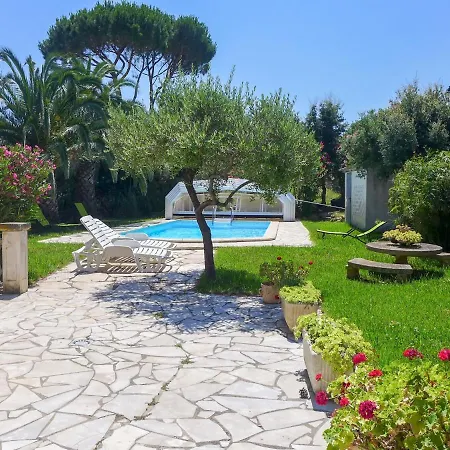 Holiday L'oursinade