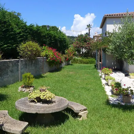 Holiday L'oursinade Holiday home *